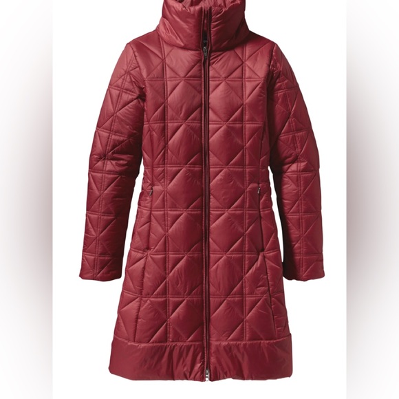 Patagonia Jackets & Blazers - Patagonia Low sky Parka 
size small 
color is called wax Red